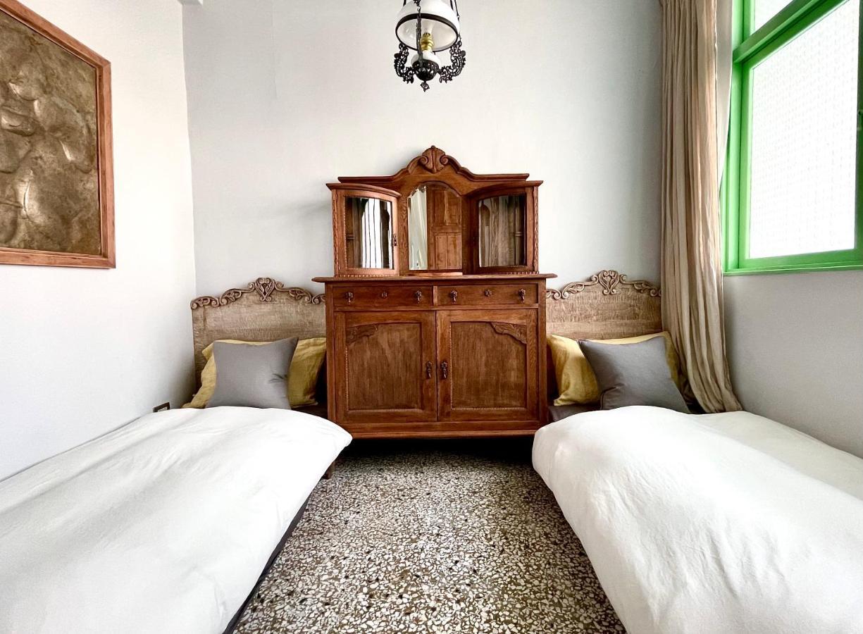 No 79 In Tainan Apartment Bagian luar foto